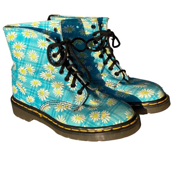 Dr. Martens Shoes - Vintage Dr. Martens Boots Daisy Floral Shoe Blue Yellow White Size UK 7 90s Rare